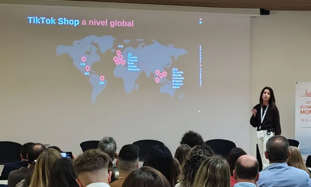 Irene Salido, durante su presentación en Ecommerce Moment Málaga